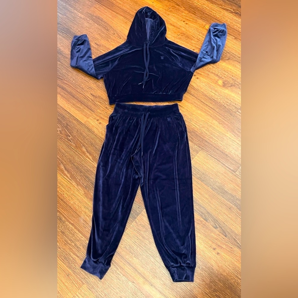 Victoria’s Secret On Point Navy Ribbed Velour Crop Jacket & Joggers Size Medium